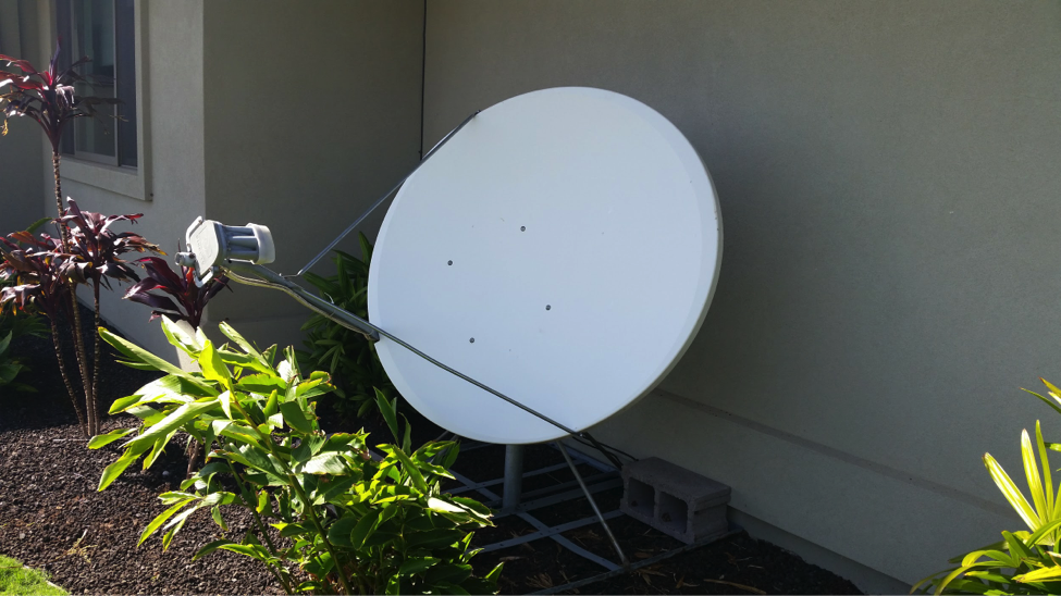 Palm Springs Rental Home Satelitte Dish Photo